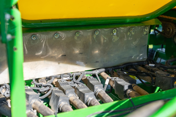 Used 2012 John Deere 1990 Air Drills and Seeders at Koenig Equipment in Anna, OH - Photo22