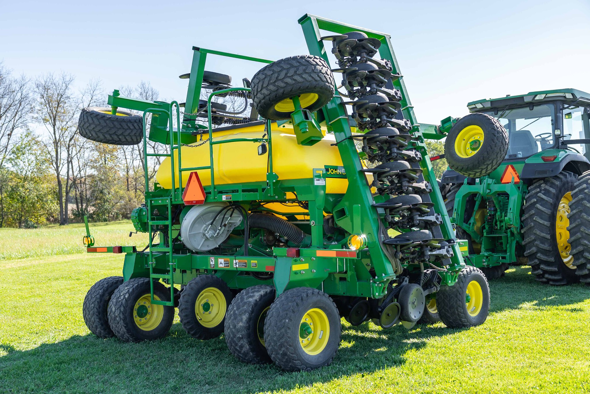 Used 2012 John Deere 1990 Air Drills and Seeders at Koenig Equipment in Anna, OH - PhotoXL4