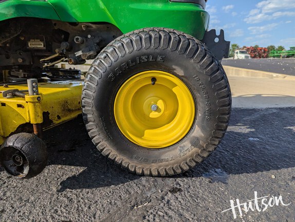 Photo of 2008 John Deere X740