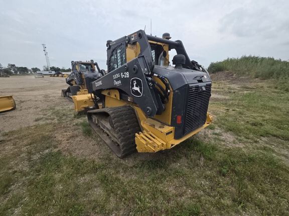 2023 John Deere 333G