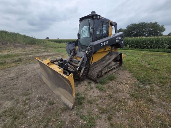 2023 John Deere 333G