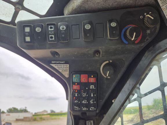 2023 John Deere 333G