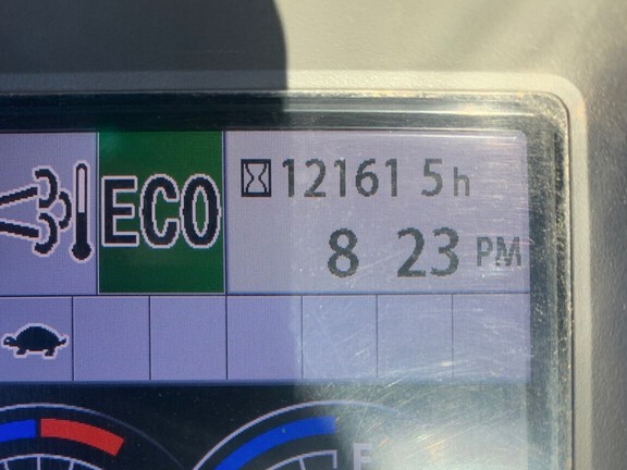 2014 John Deere 245G LC