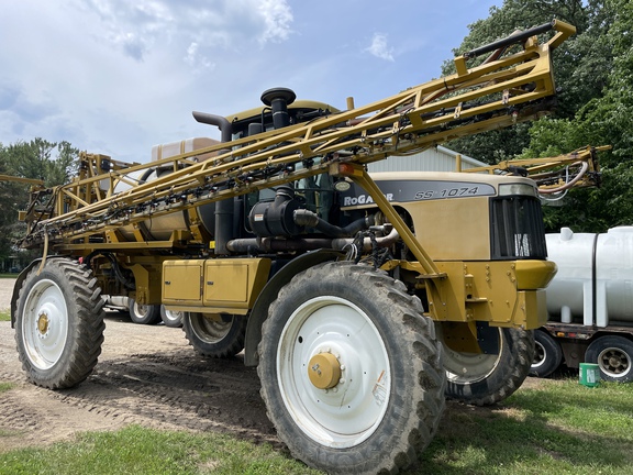 Photo of 2008 Ag-Chem RoGator SSC1074