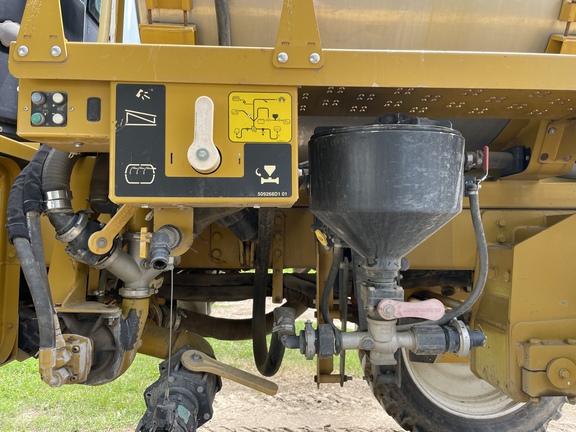 Photo of 2008 Ag-Chem RoGator SSC1074