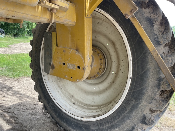 Photo of 2008 Ag-Chem RoGator SSC1074
