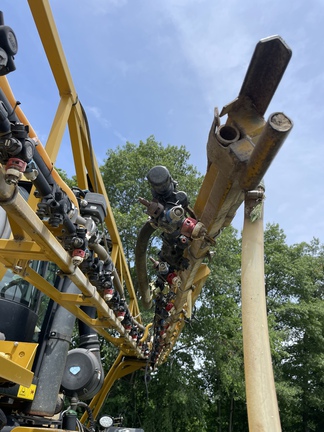 Photo of 2008 Ag-Chem RoGator SSC1074