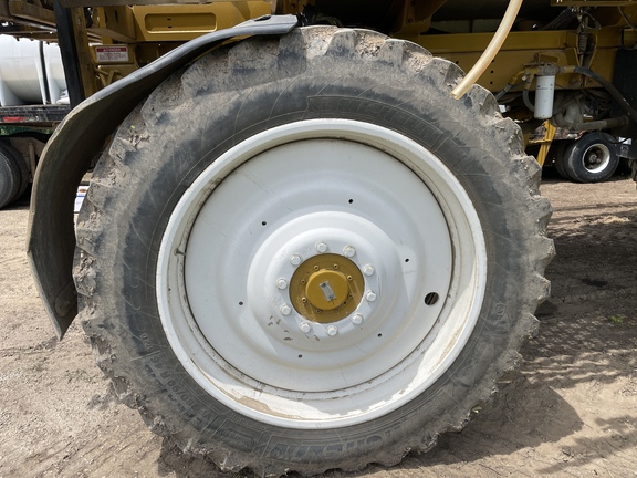 Photo of 2008 Ag-Chem RoGator SSC1074