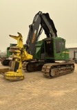 Photo of a 2022 John Deere 853M