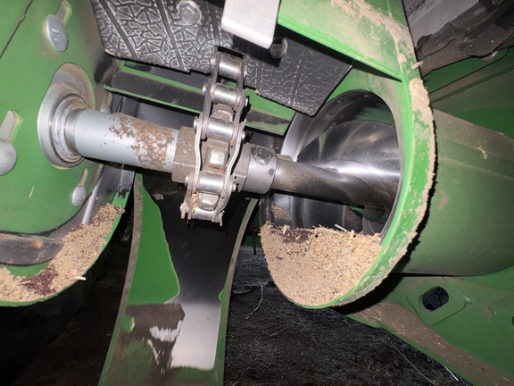 Used 2019 John Deere S780 Combines at Horizon Ag & Turf in Lloydminster, AB - Photo18