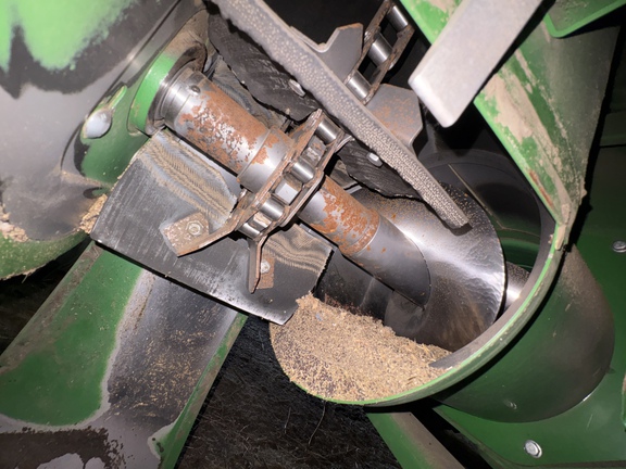 Used 2019 John Deere S780 Combines at Horizon Ag & Turf in Lloydminster, AB - Photo93
