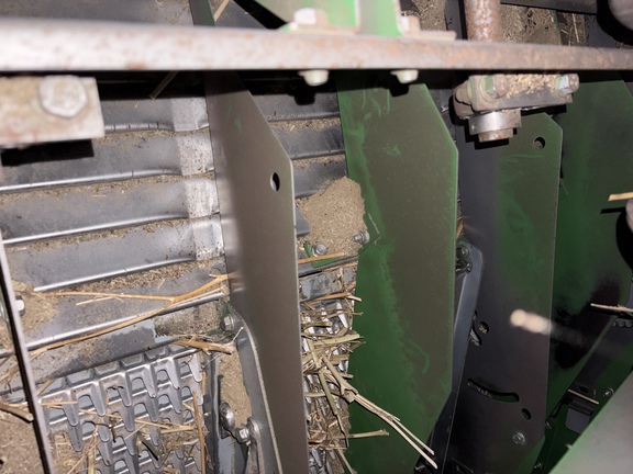 Used 2019 John Deere S780 Combines at Horizon Ag & Turf in Lloydminster, AB - Photo94