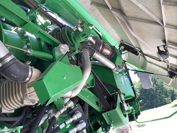 Photo of 2014 John Deere S680