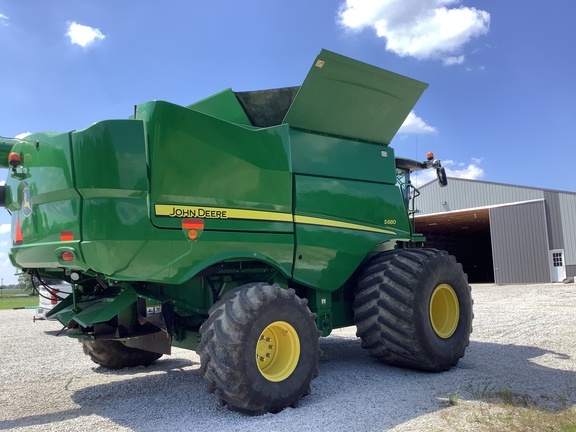 Photo of 2014 John Deere S680