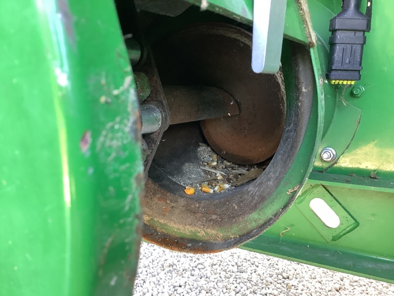 Photo of 2014 John Deere S680