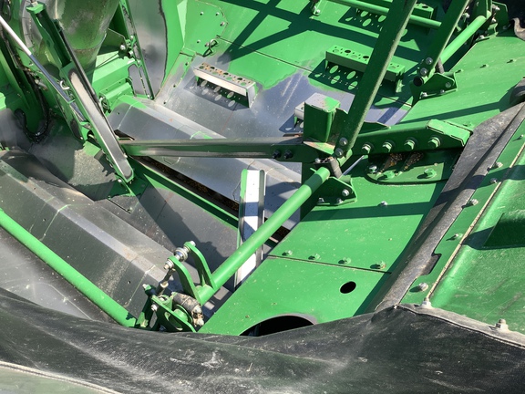 Photo of 2014 John Deere S680