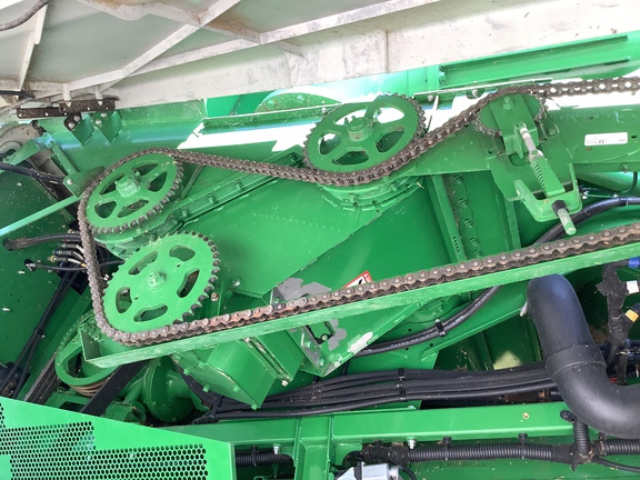 Photo of 2014 John Deere S680