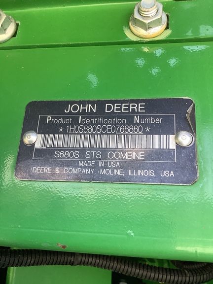 Photo of 2014 John Deere S680