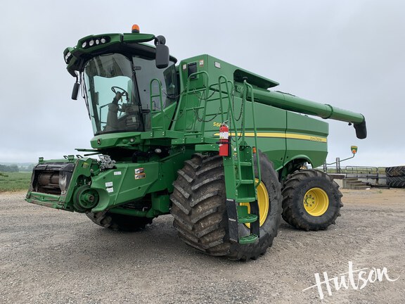 Photo of 2014 John Deere S680