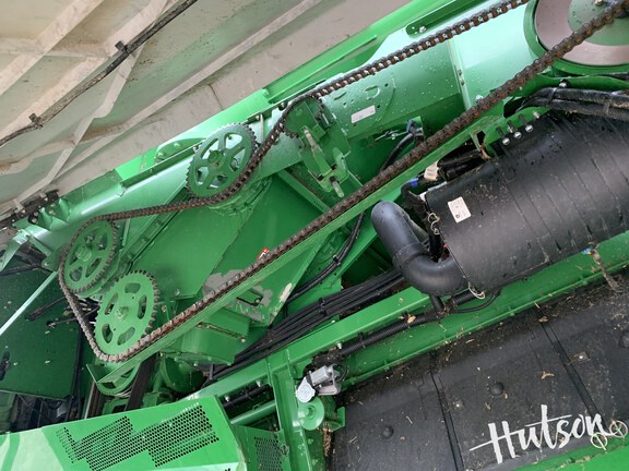 Photo of 2014 John Deere S680