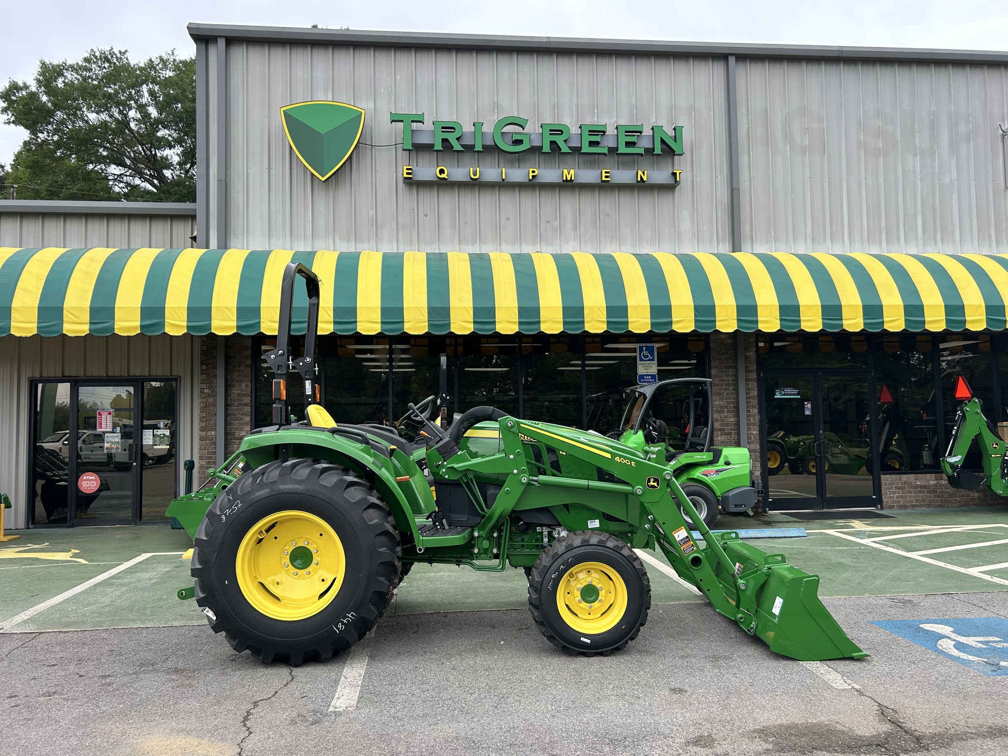 2026 John Deere 4044M