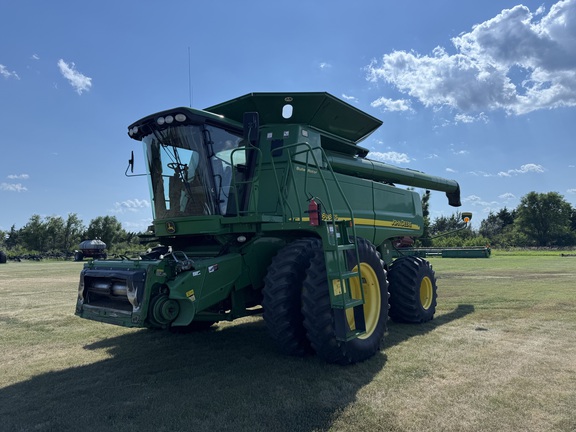 2006 John Deere 9860 STS Used Equipment