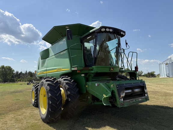 2006 John Deere 9860 STS (23rd thumbnail)