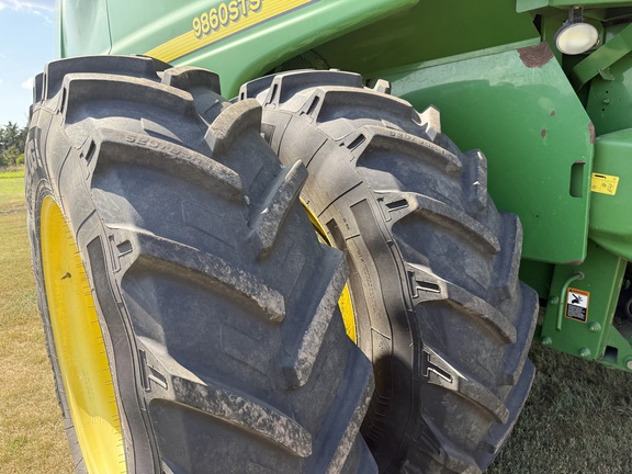 2006 John Deere 9860 STS (22nd thumbnail)
