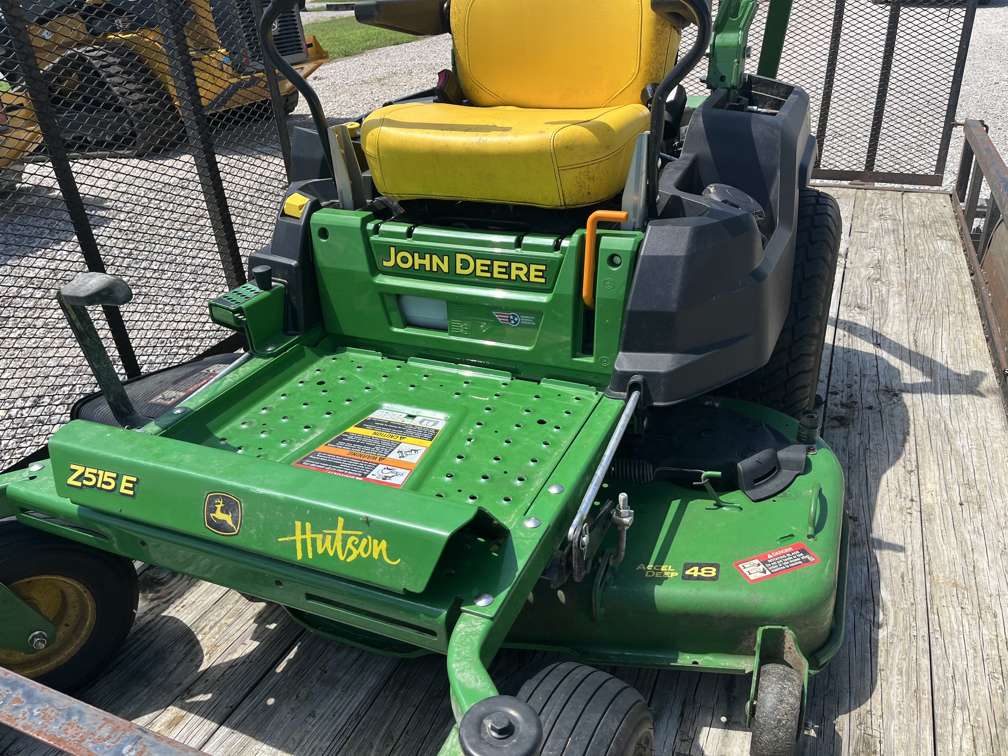 2024 John Deere Z515E
