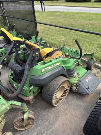 2012 John Deere Z925A-4