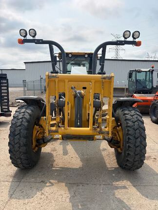 2019 John Deere 772G