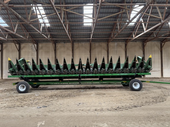 2021 John Deere C18R - Photo12