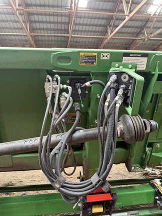 2021 John Deere C18R - Photo20