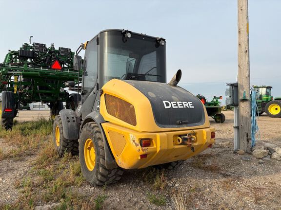 2019 John Deere 204L