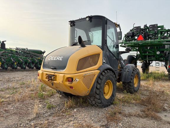 2019 John Deere 204L