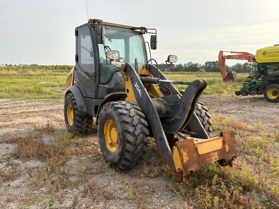 2019 John Deere 204L