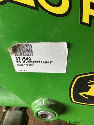 Photo of 2024 John Deere 3039R
