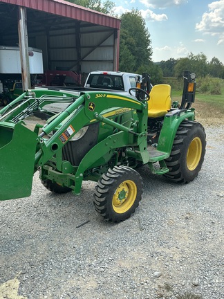 Photo of 2024 John Deere 3039R