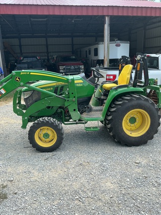 Photo of 2024 John Deere 3039R