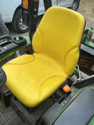 Photo of 2024 John Deere 3039R