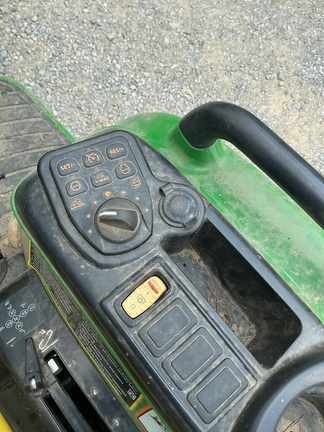 Photo of 2024 John Deere 3039R