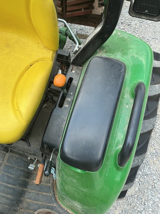 Photo of 2024 John Deere 3039R