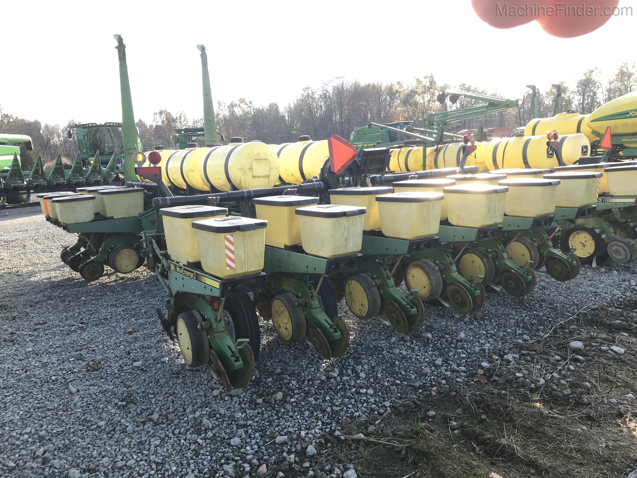 1989 John Deere 7200 Image 3