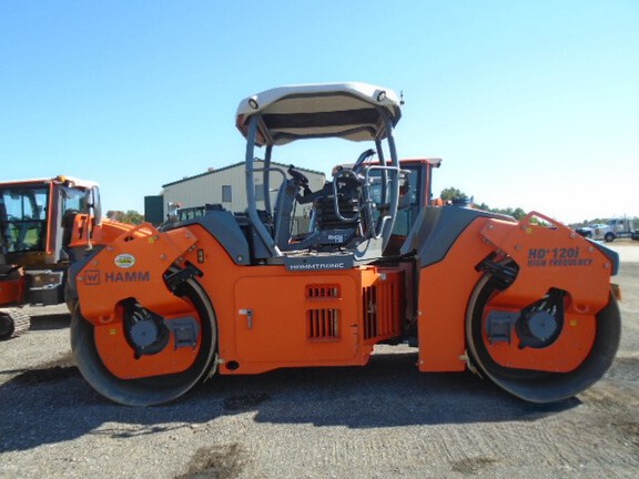 2018 Hamm HD120IVVHF
