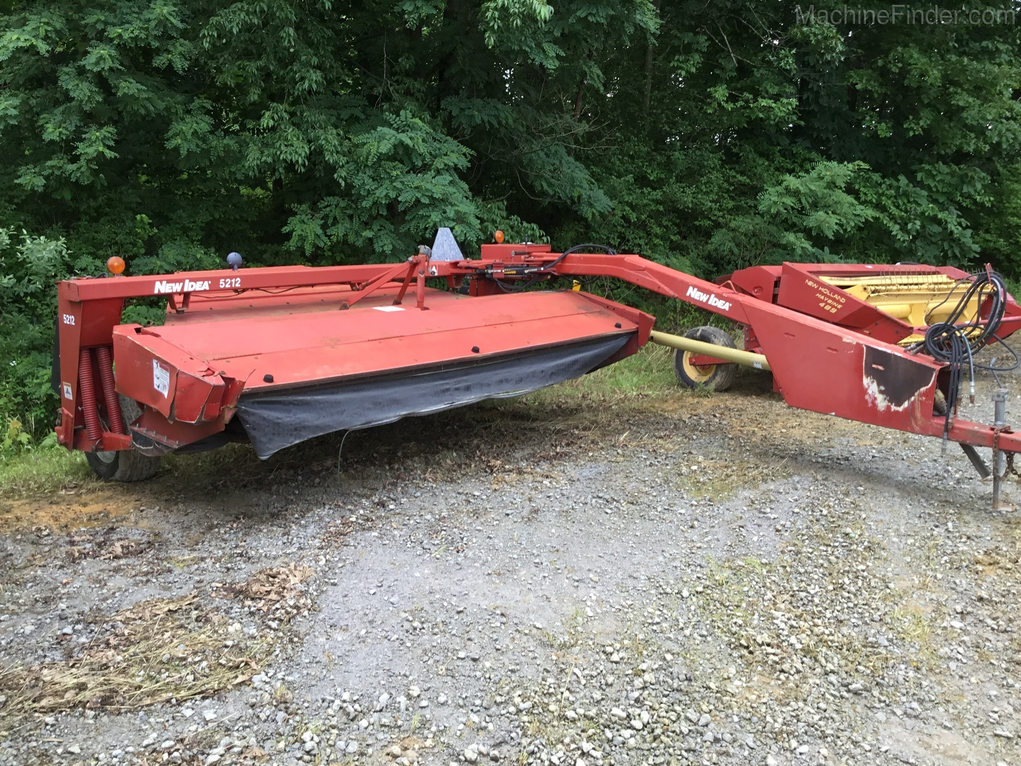2002 New Idea 5212 Image 1