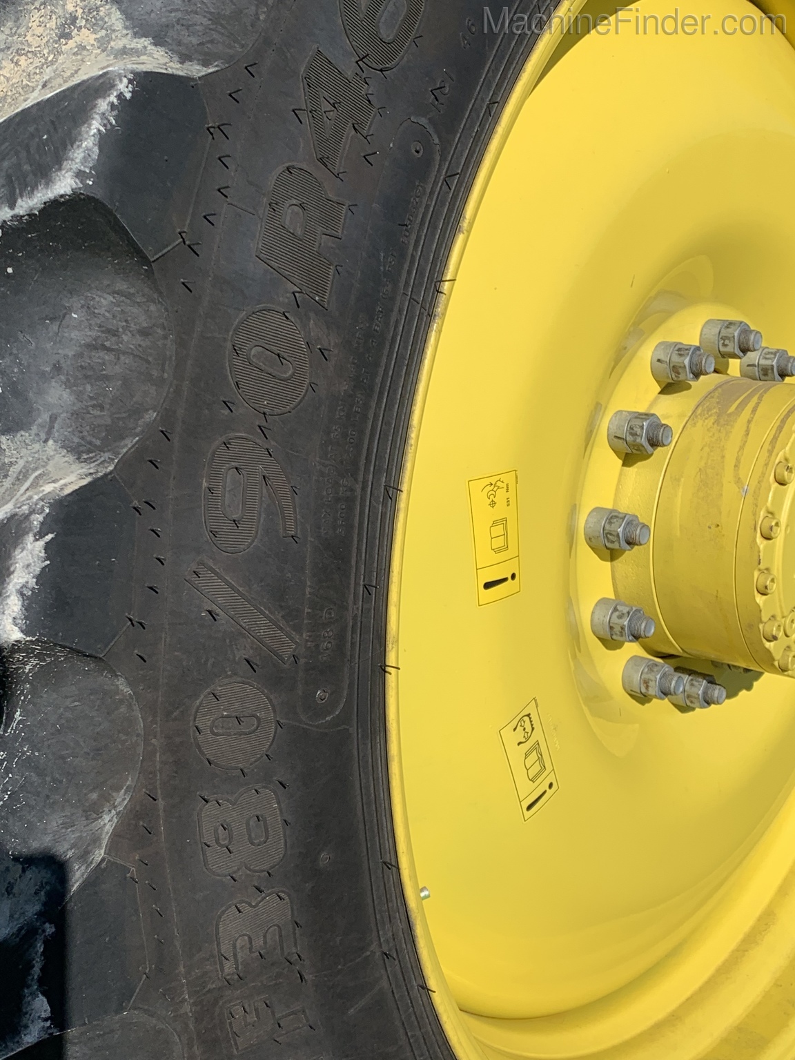 2019 John Deere R4030 Image 9