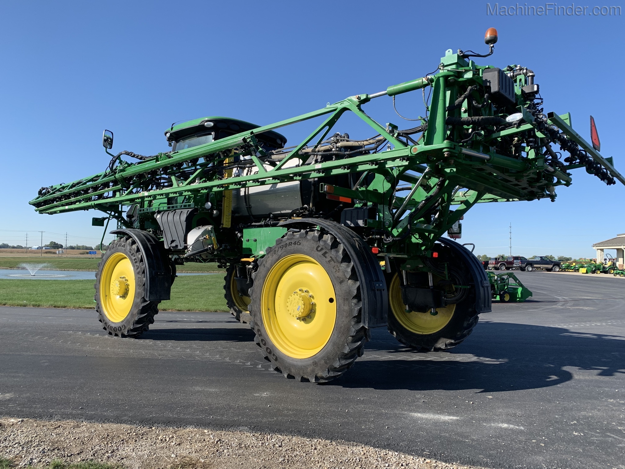 2019 John Deere R4030 Image 10