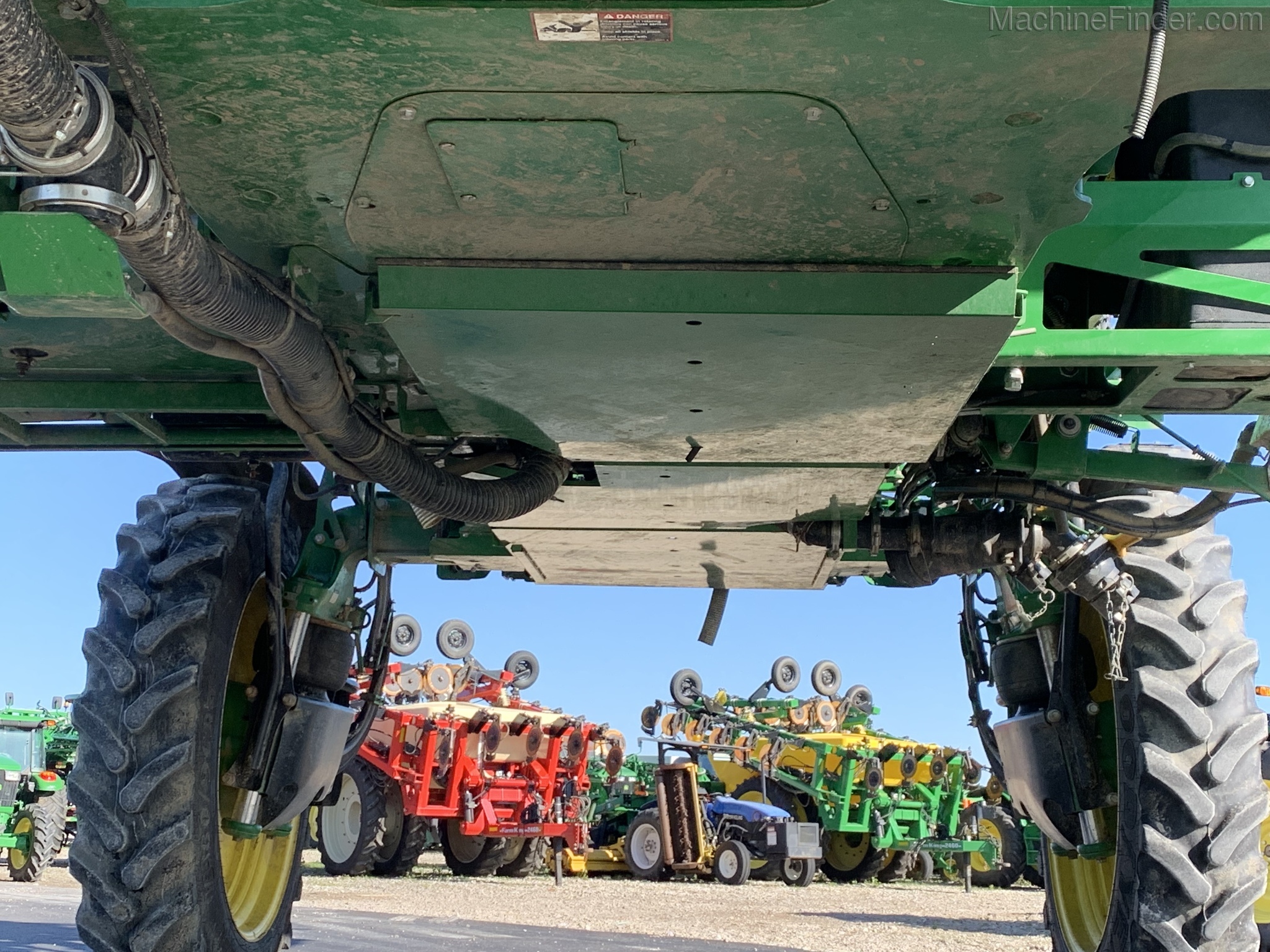 2019 John Deere R4030 Image 8