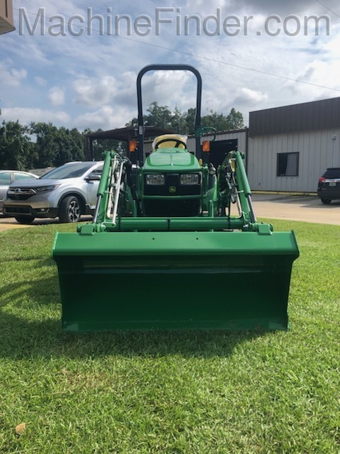 2020 John Deere 2025R Image 4