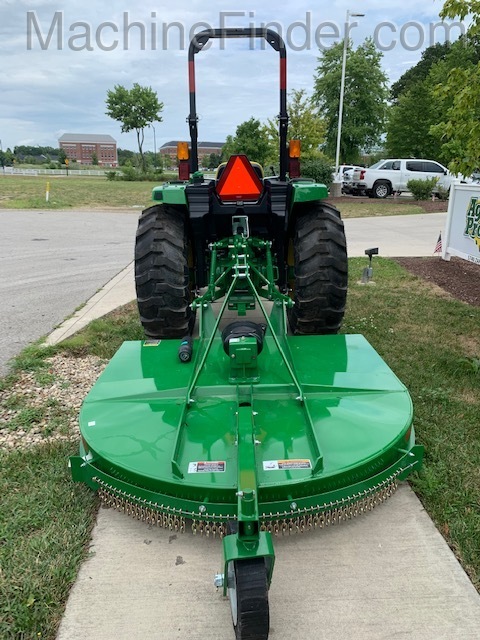 2020 John Deere 4044M Image 5